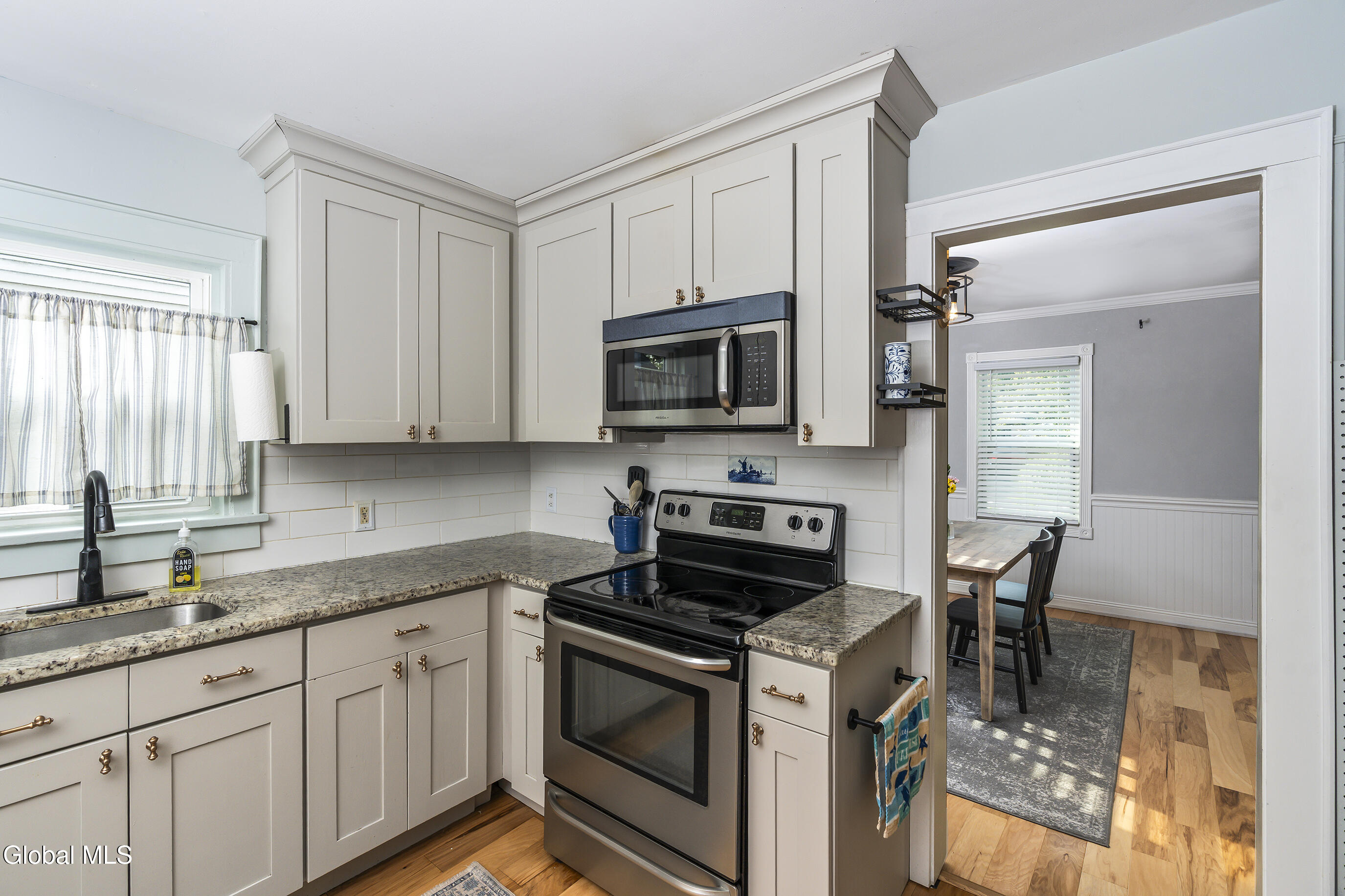 4 Albright Place Bethlehem, NY 12054 - Photo 18 of 37 018-4-Albright-Pl