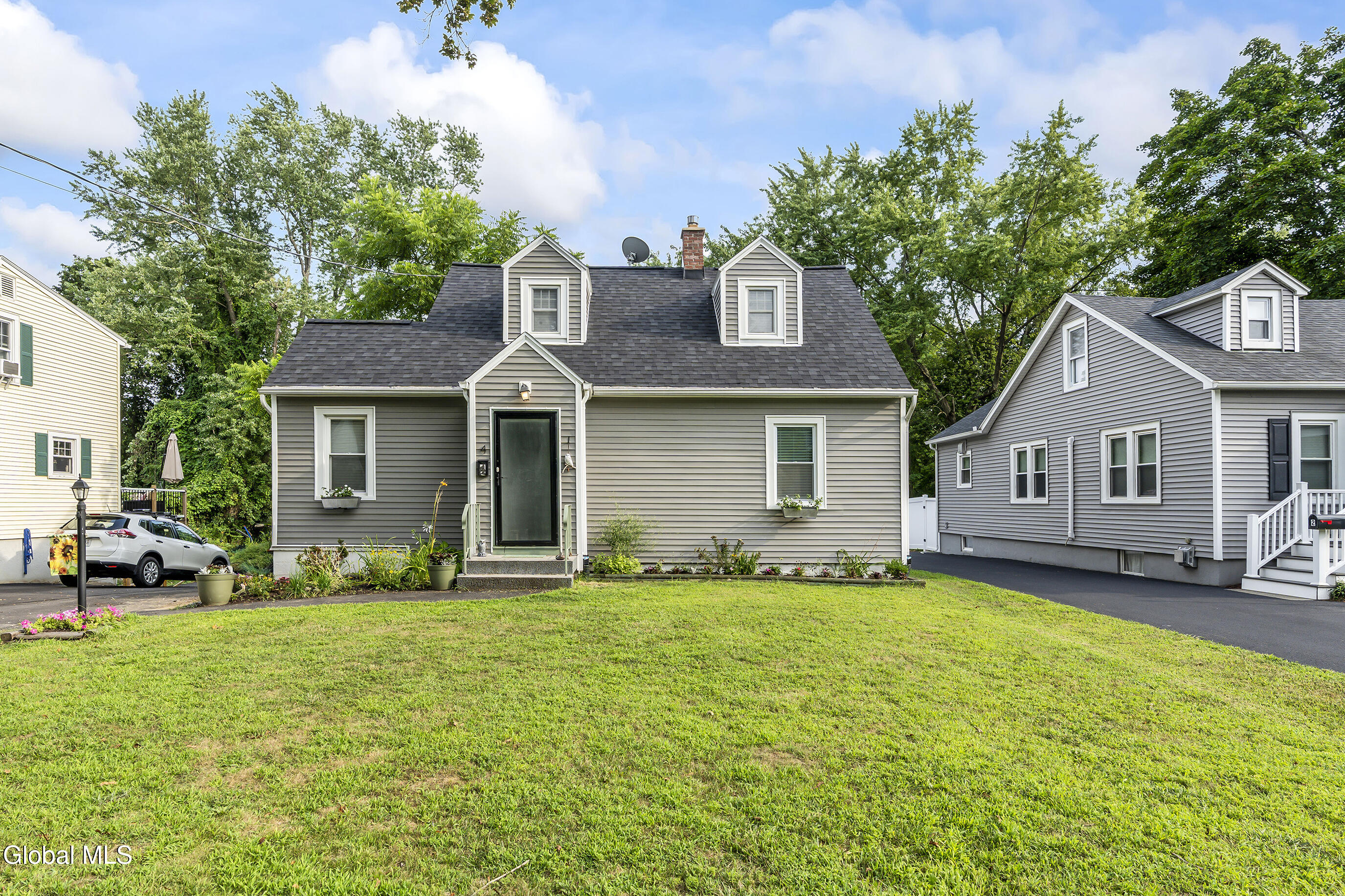 4 Albright Place Bethlehem, NY 12054 - Photo 2 of 37 002-4-Albright-Pl