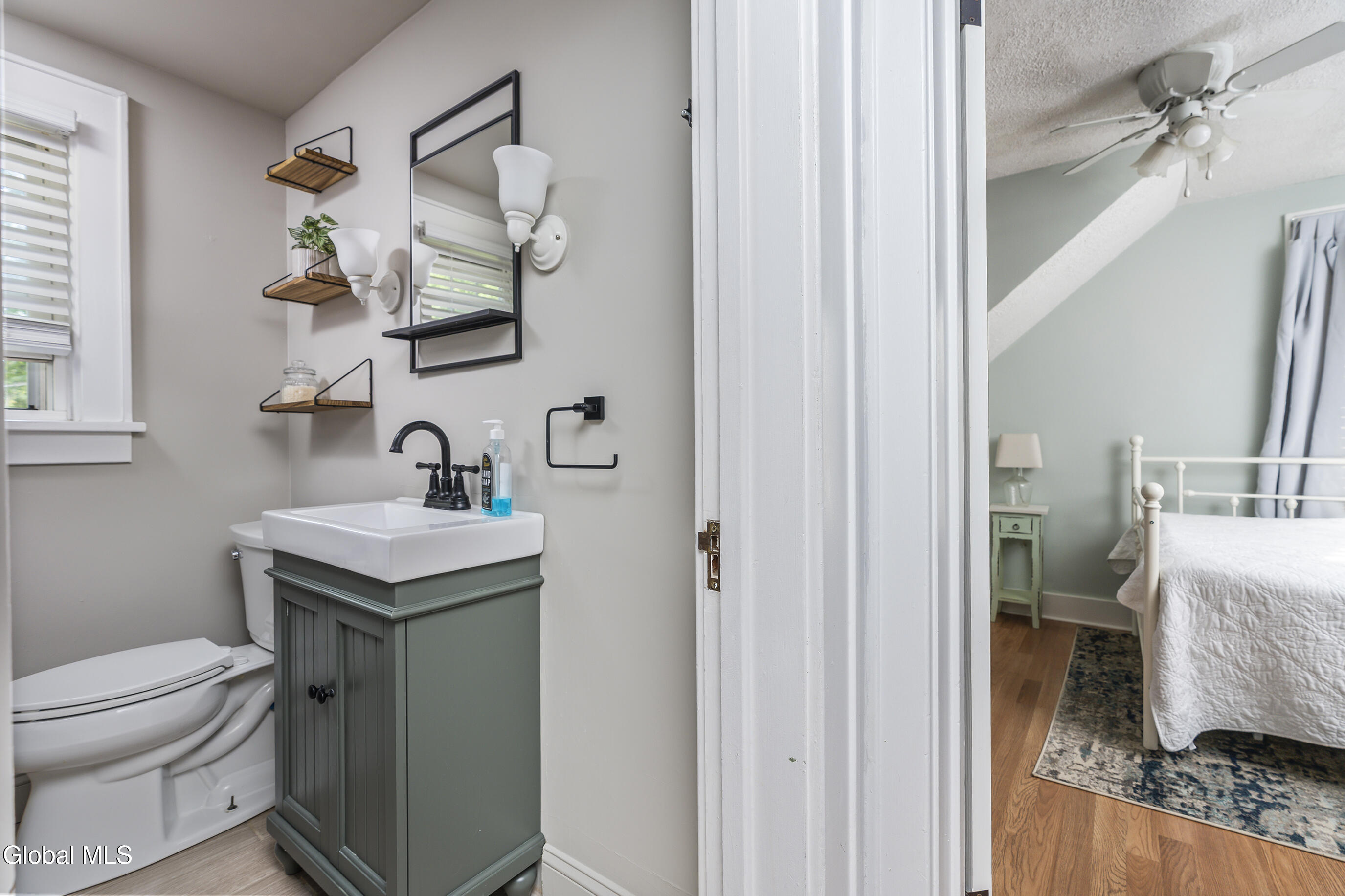 4 Albright Place Bethlehem, NY 12054 - Photo 24 of 37 024-4-Albright-Pl