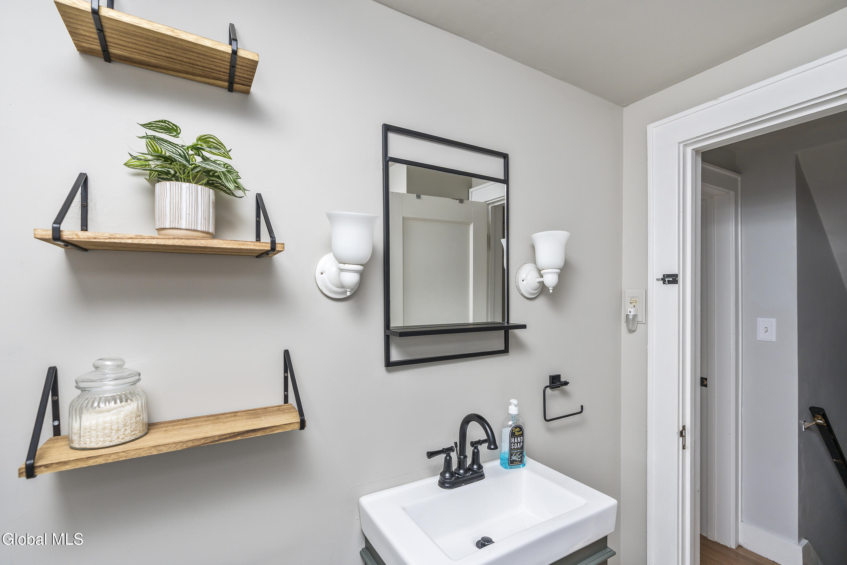 4 Albright Place Bethlehem, NY 12054 - Photo 30 of 37 030-4-Albright-Pl