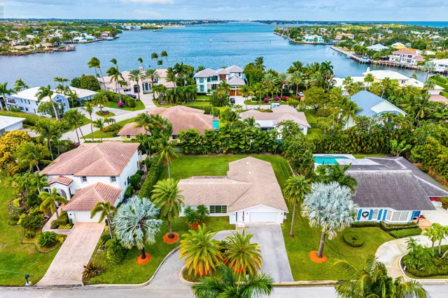 $2,190,000 | 41 Bimini Cove Drive, Ocean Ridge, FL 33435
