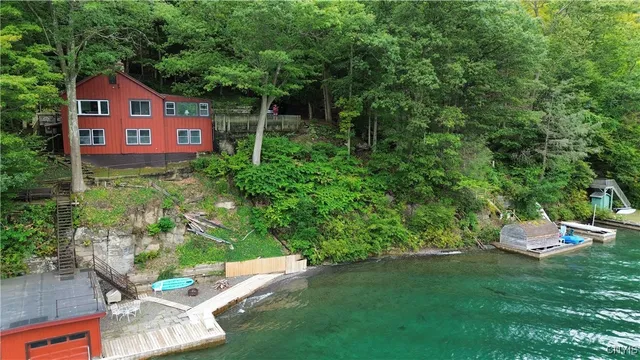 $1,397,000 | 18 Fire Ln 5, Jordan, NY 13080