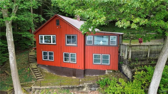 $1,397,000 | 18 Fire Ln 5, Jordan, NY 13080