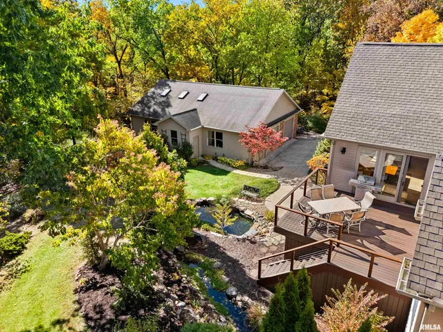 $865,000 | 215 Surrey Lane, East Peoria, IL 61611