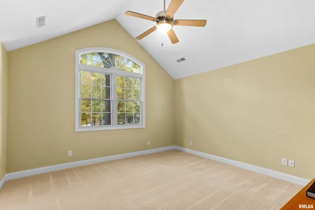 $865,000 | 215 Surrey Lane, East Peoria, IL 61611