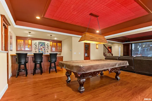 $865,000 | 215 Surrey Lane, East Peoria, IL 61611