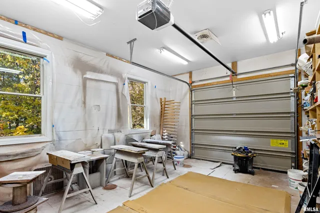 $865,000 | 215 Surrey Lane, East Peoria, IL 61611