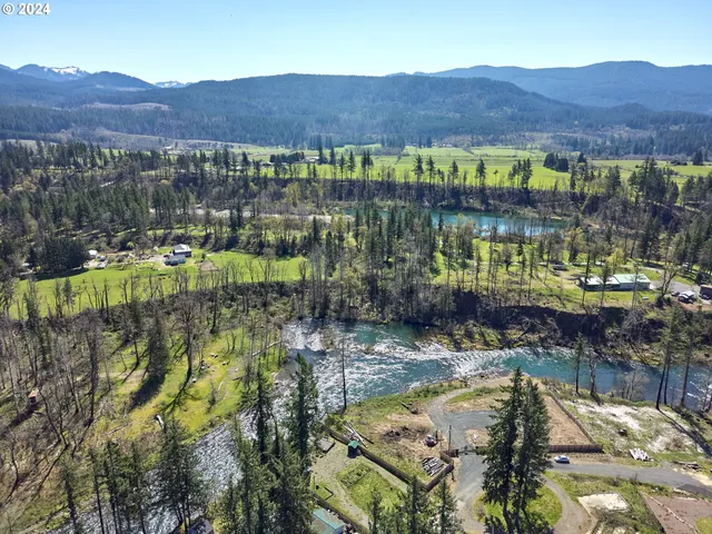 $179,900 | 231 Dogwood Drive, Gates, OR 97346