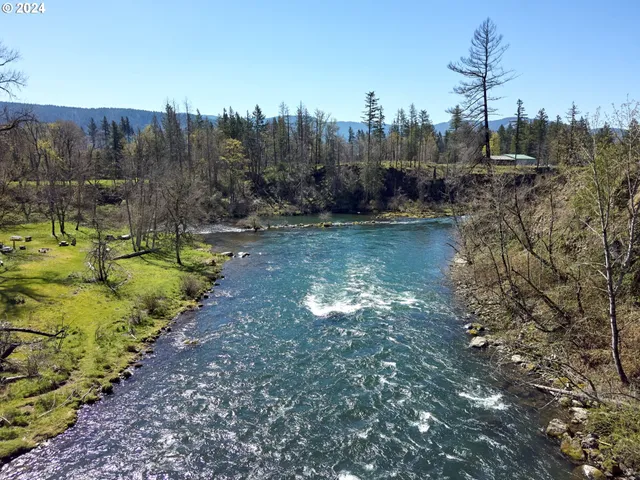 $179,900 | 231 Dogwood Drive, Gates, OR 97346