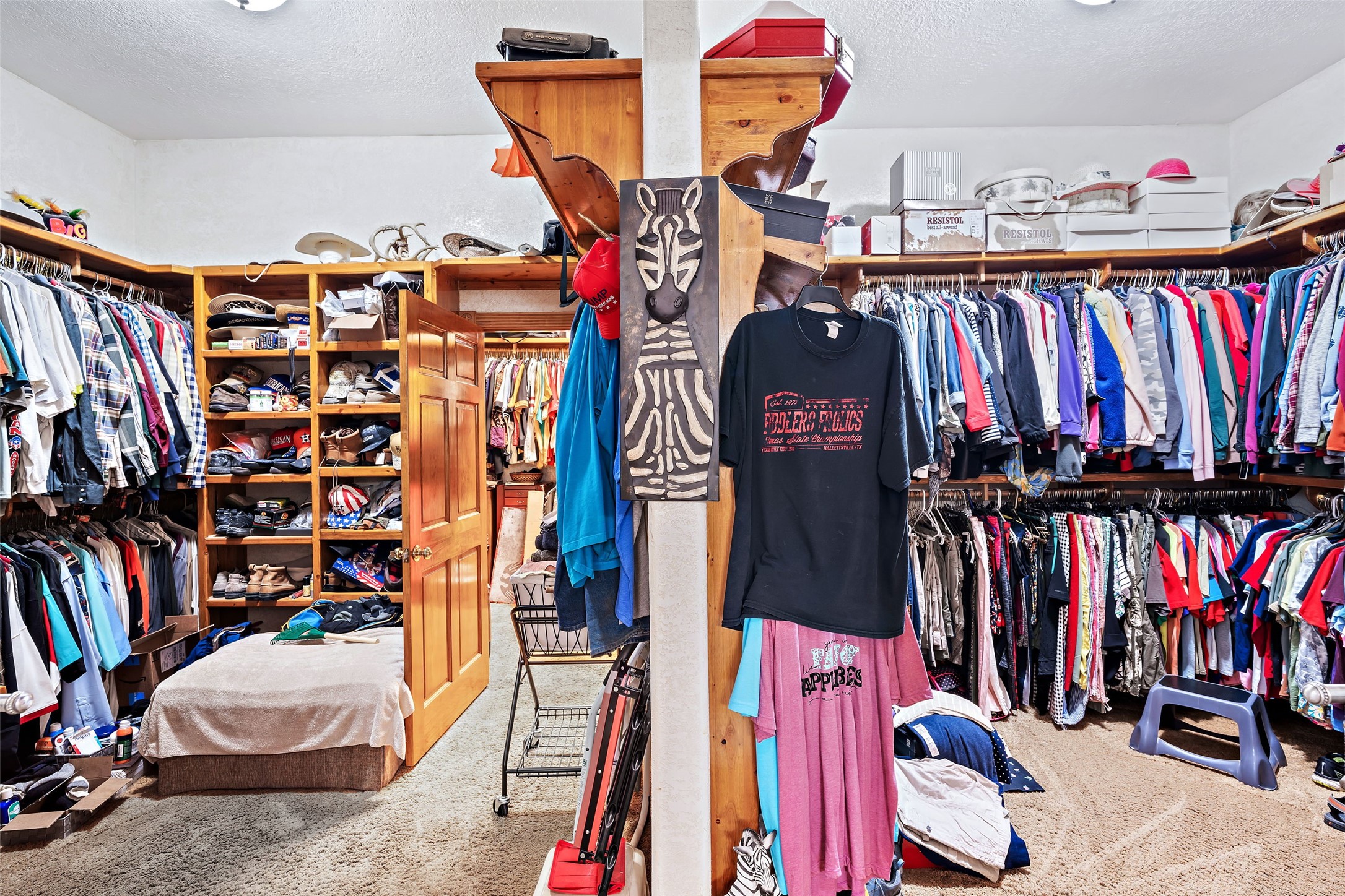 7438 Wright Road Houston, TX 77041 - Photo 12 of 50 The large walk in closet.