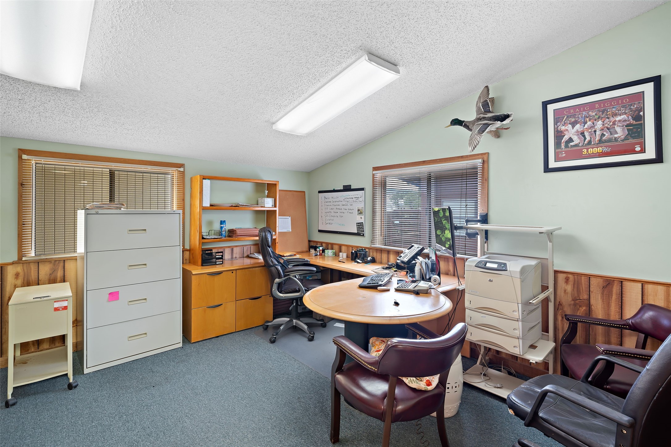 7438 Wright Road Houston, TX 77041 - Photo 44 of 50 An office.