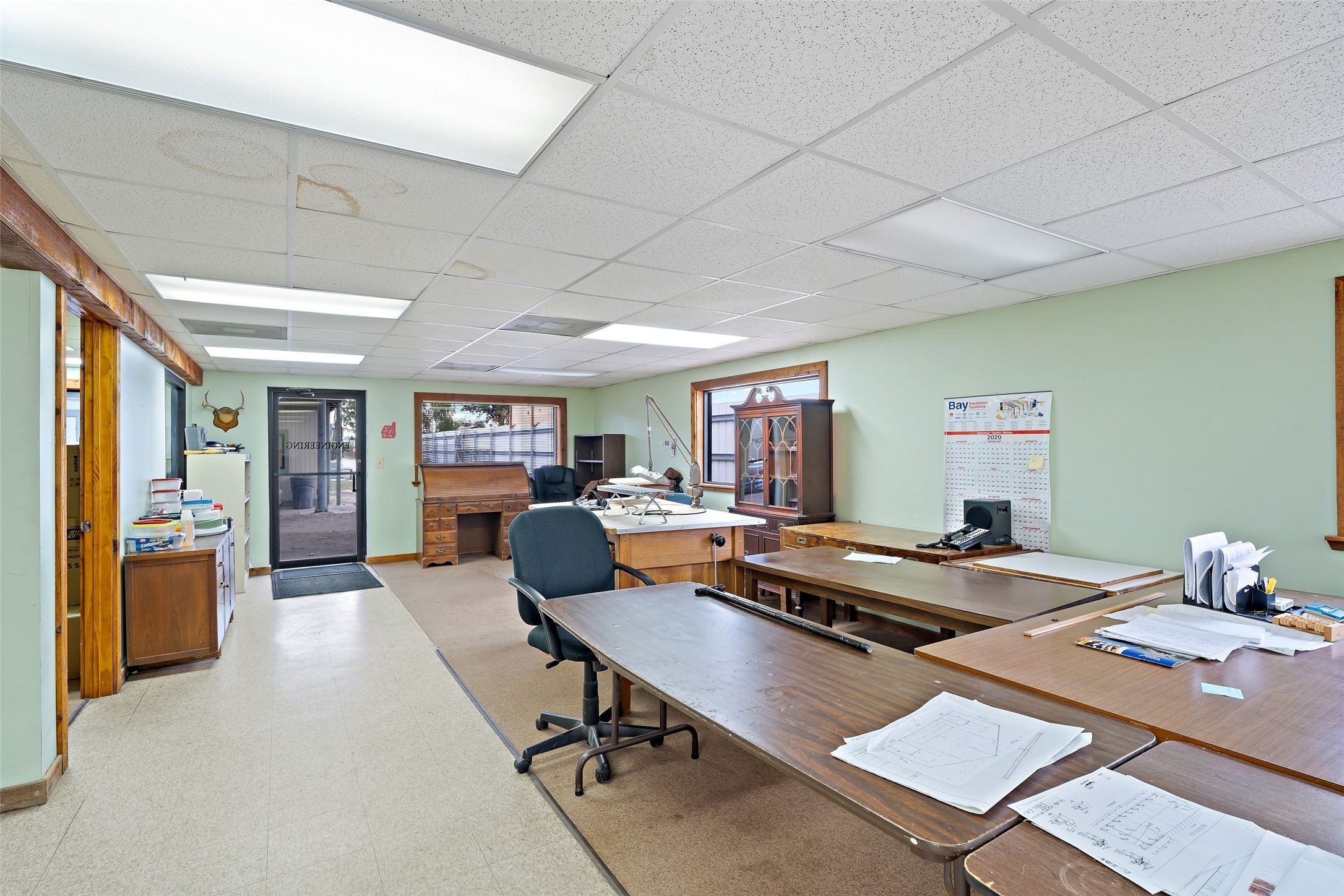 7438 Wright Road Houston, TX 77041 - Photo 46 of 50 The engineering building.