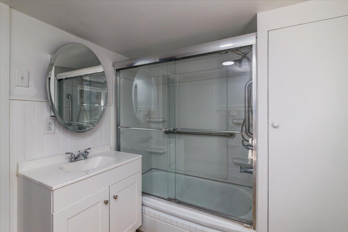 4668 Webbs Mill Road North Riner, VA 24149 - Photo 17 of 50 17-017-4668 Webbs Mill Rd N Riner VA-29