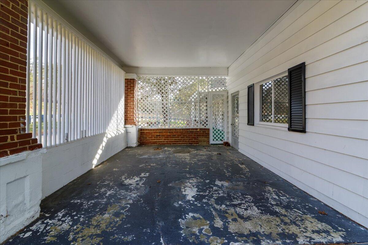 4668 Webbs Mill Road North Riner, VA 24149 - Photo 6 of 50 30-030-4668 Webbs Mill Rd N Riner VA-21