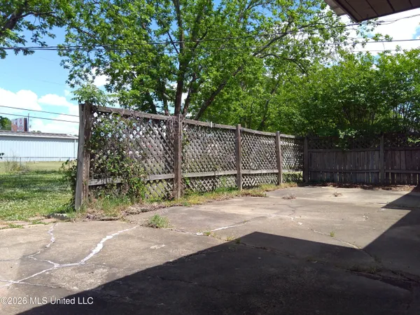 $127,500 | 414 Highland Drive, Indianola, MS 38751