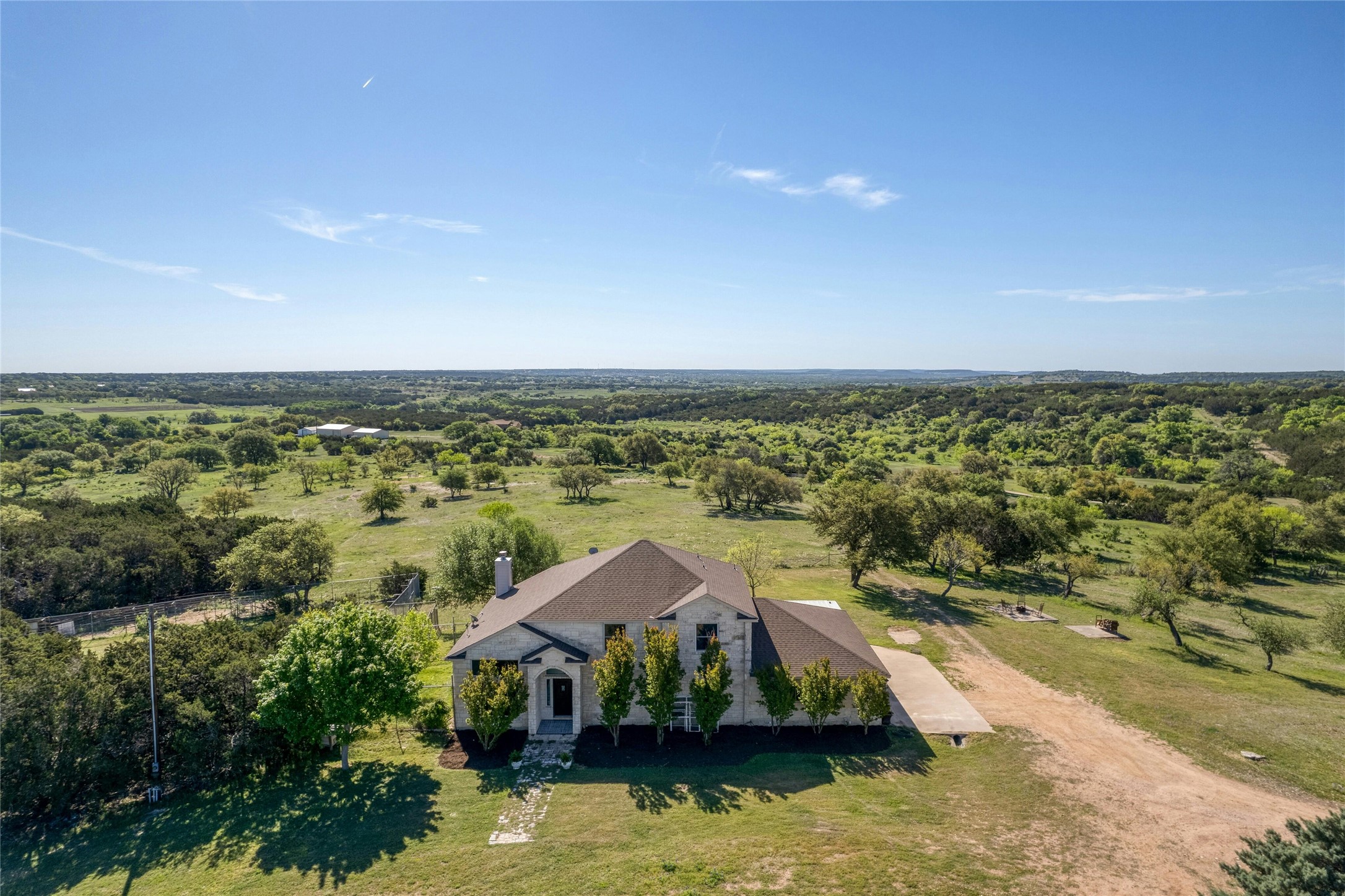 285 McReynolds Ranch Road Burnet, TX 78611 - Photo 8 of 32