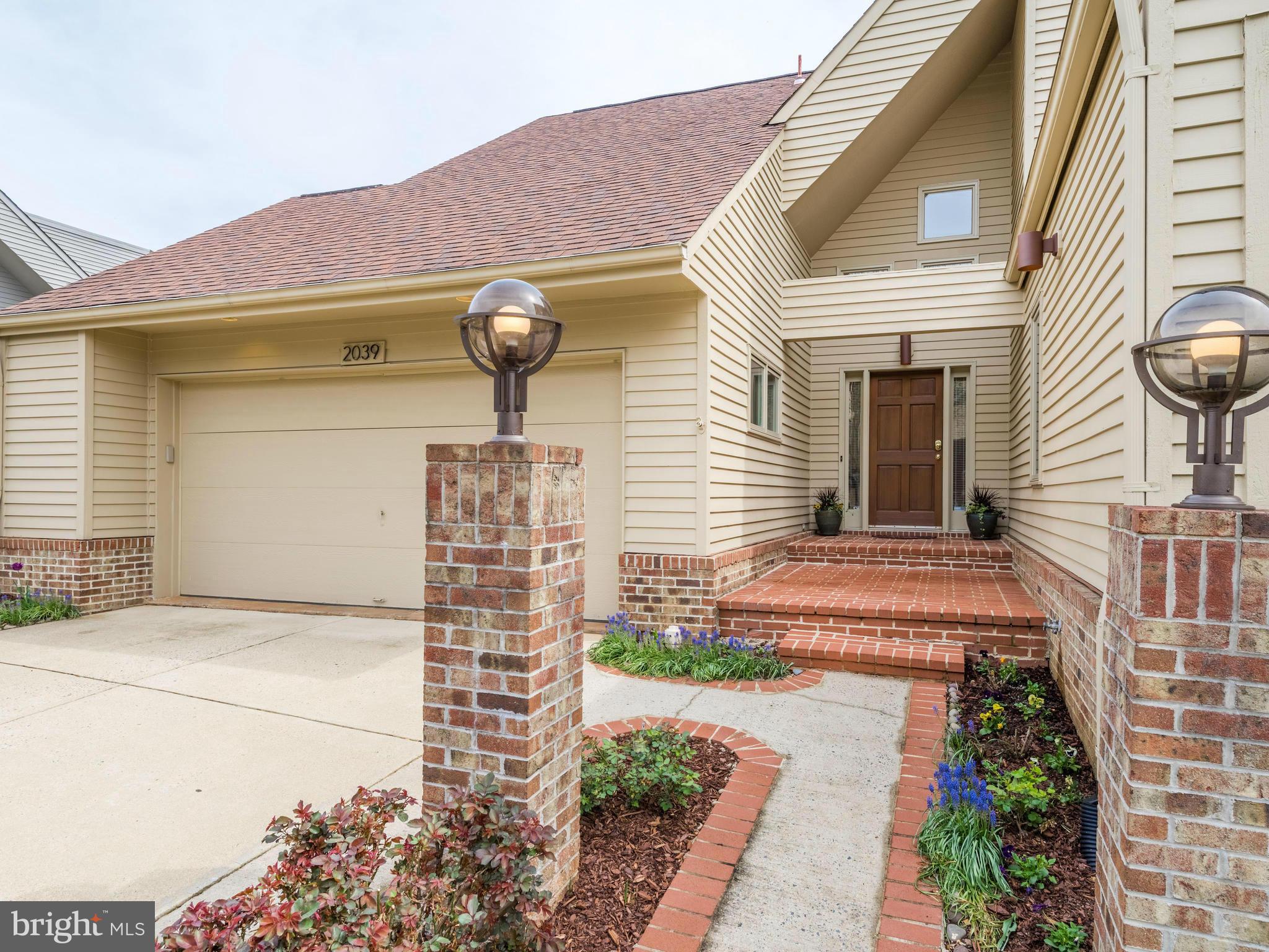 2039 Beacon Place Reston, VA 20191 - Photo 1 of 28 Home Front