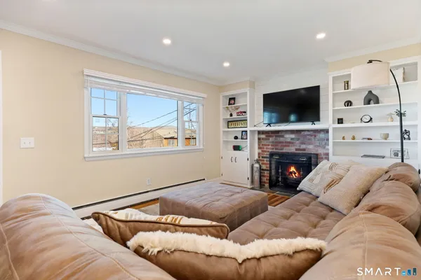 $485,000 | 41 Skyline Drive, Brookfield, CT 06804