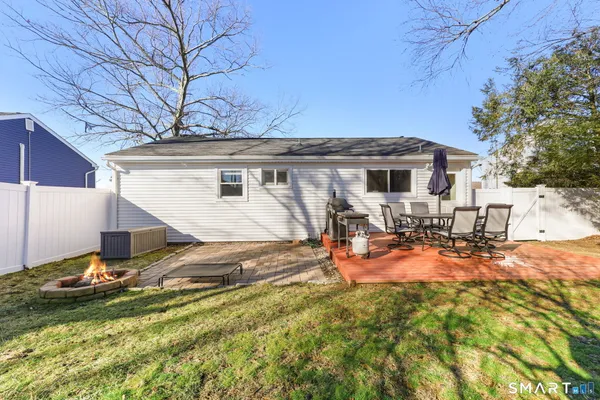 $485,000 | 41 Skyline Drive, Brookfield, CT 06804