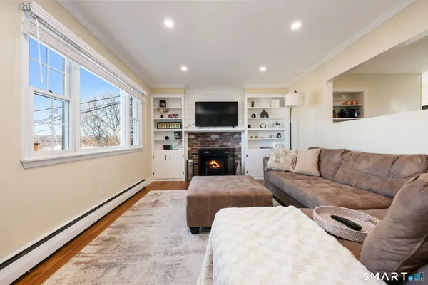 $485,000 | 41 Skyline Drive, Brookfield, CT 06804