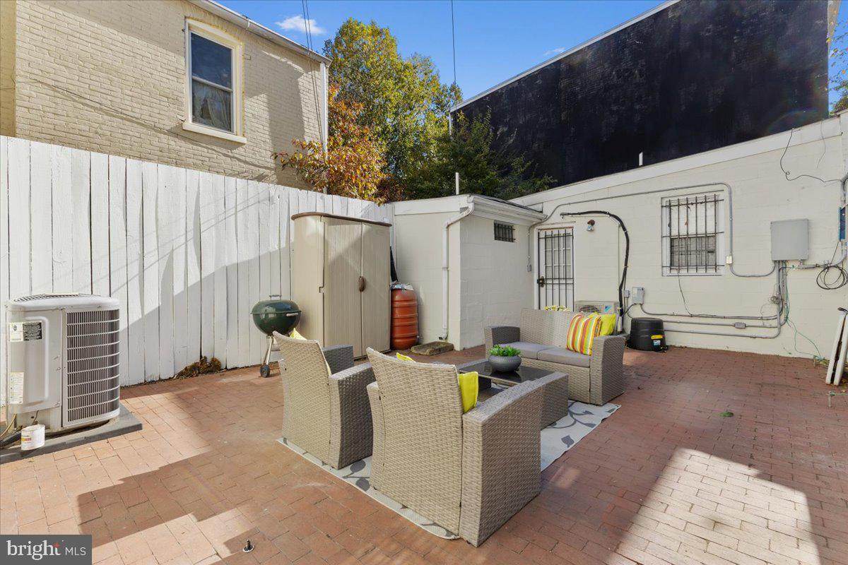 333 7th Street Northeast Washington, DC 20002 - Photo 19 of 24