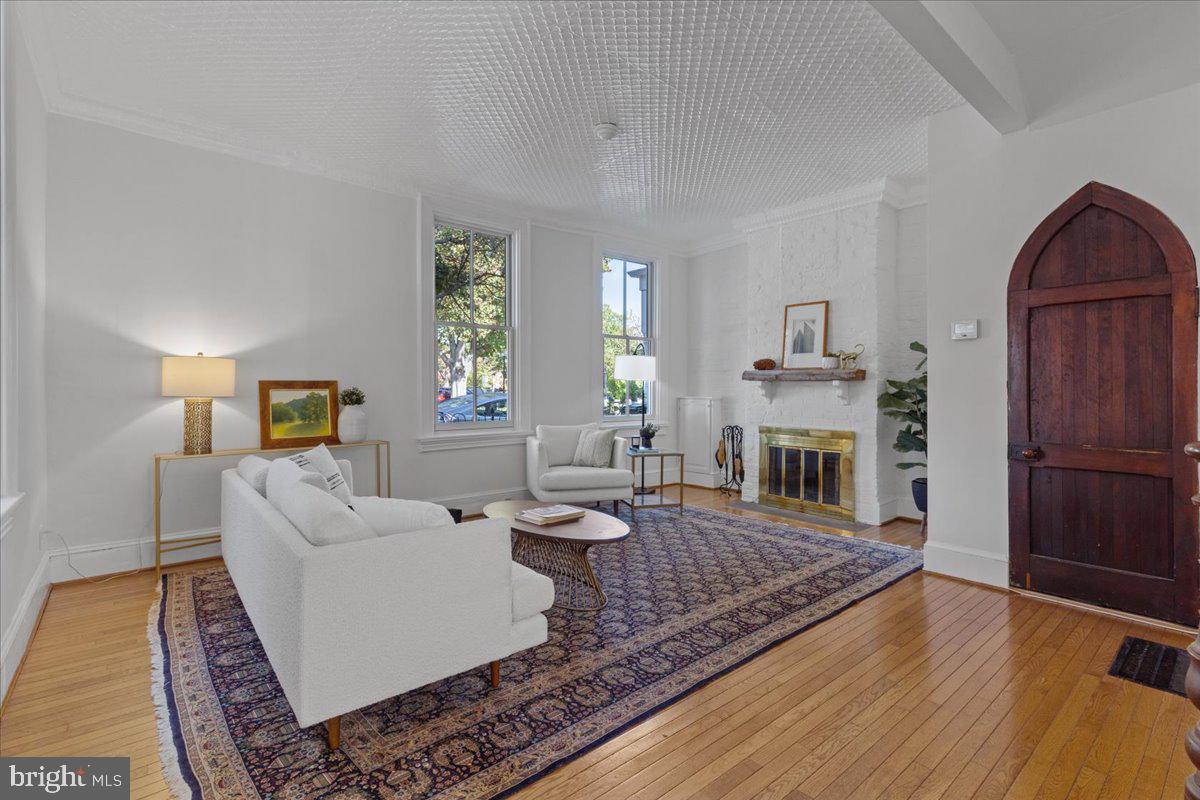 333 7th Street Northeast Washington, DC 20002 - Photo 5 of 24