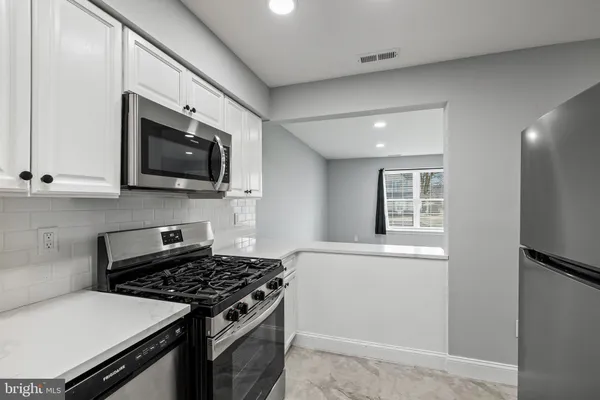 $2,200 | 26 Knoll Drive, Blackwood, NJ 08012