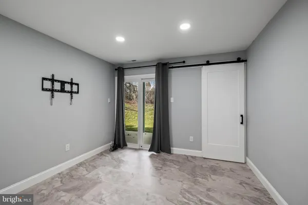 $2,200 | 26 Knoll Drive, Blackwood, NJ 08012