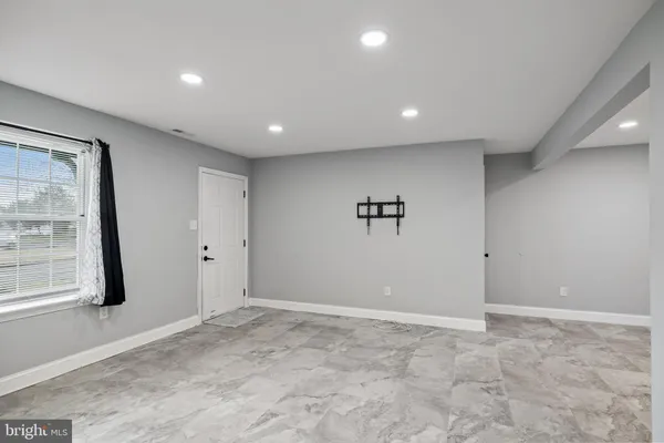 $2,200 | 26 Knoll Drive, Blackwood, NJ 08012