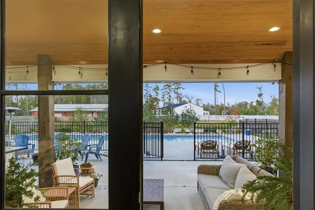 $565,000 | 1216 Rainbow Lane, Lake Charles, LA 70611