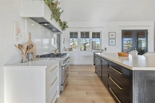 $565,000 | 1216 Rainbow Lane, Lake Charles, LA 70611