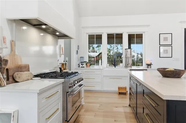 $565,000 | 1216 Rainbow Lane, Lake Charles, LA 70611