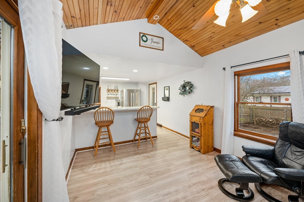 862 Regan Road Somerset, MA 02726 - Photo 7 of 42 Gallery Image 7