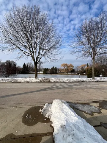 $3,100 | 2505 Palazzo Drive, Buffalo Grove, IL 60089
