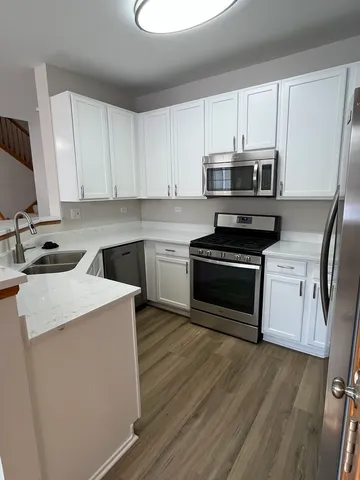 $3,100 | 2505 Palazzo Drive, Buffalo Grove, IL 60089