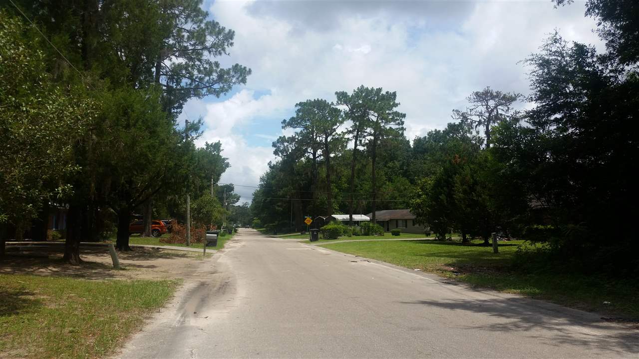 305 Sandra Street Perry, FL 32348 - Photo 8 of 25