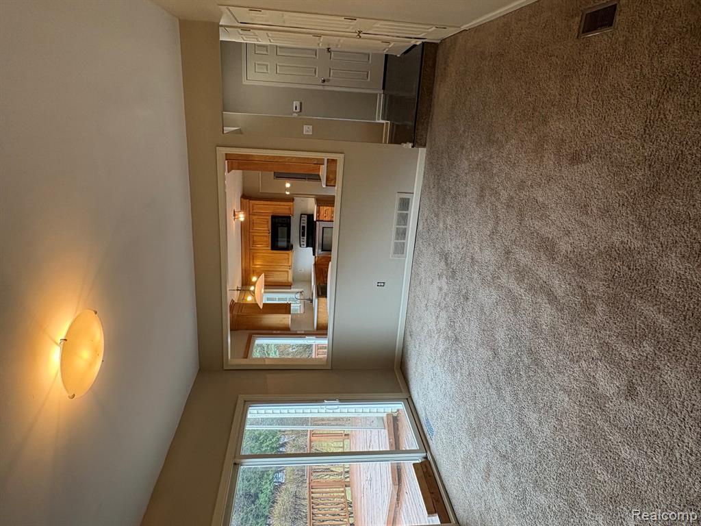 172 Parsons Lane Rochester, MI 48307 - Photo 14 of 24