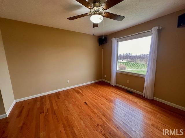 5495 Sand Pit Road Bedford, IN 47421 - Photo 12 of 36