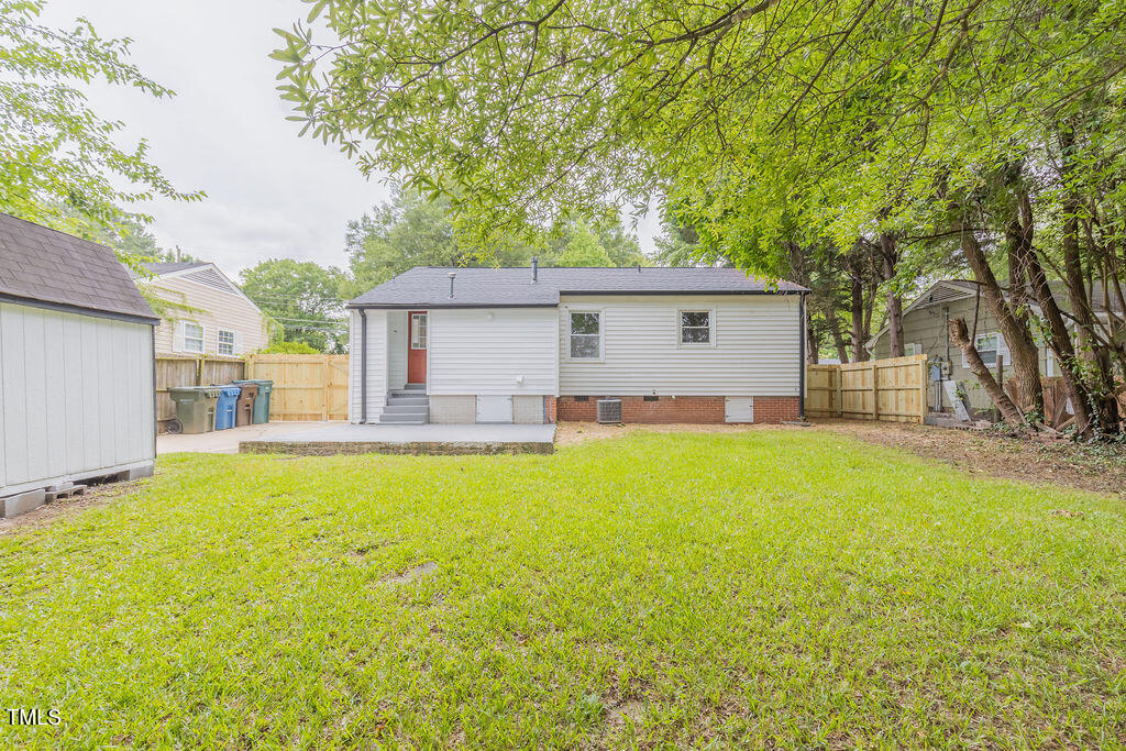 1708 Forest Road Durham, NC 27705 - Photo 15 of 31 297A7868-HDR