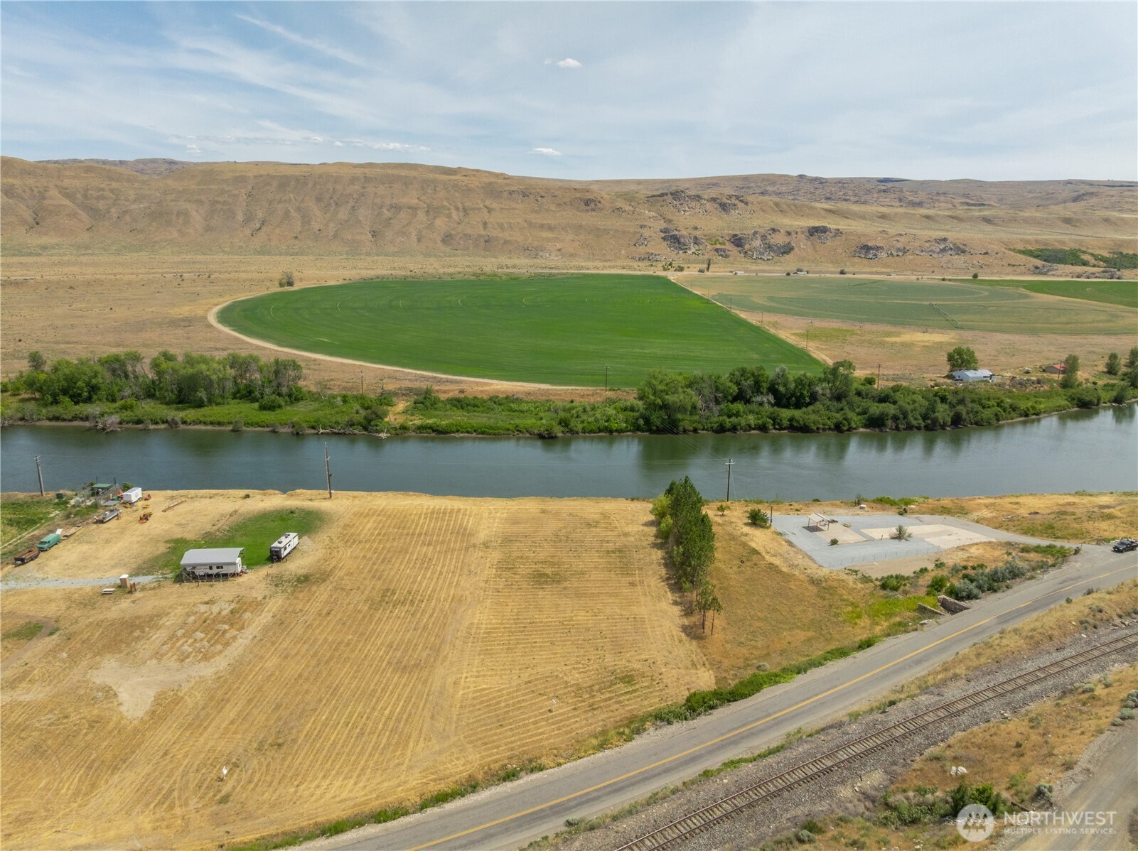 624 Monse River Road Brewster, WA 98812 - Photo 4 of 30