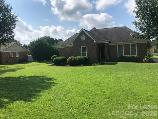 $1,750 | 2511 Hopewood Lane, Monroe, NC 28110