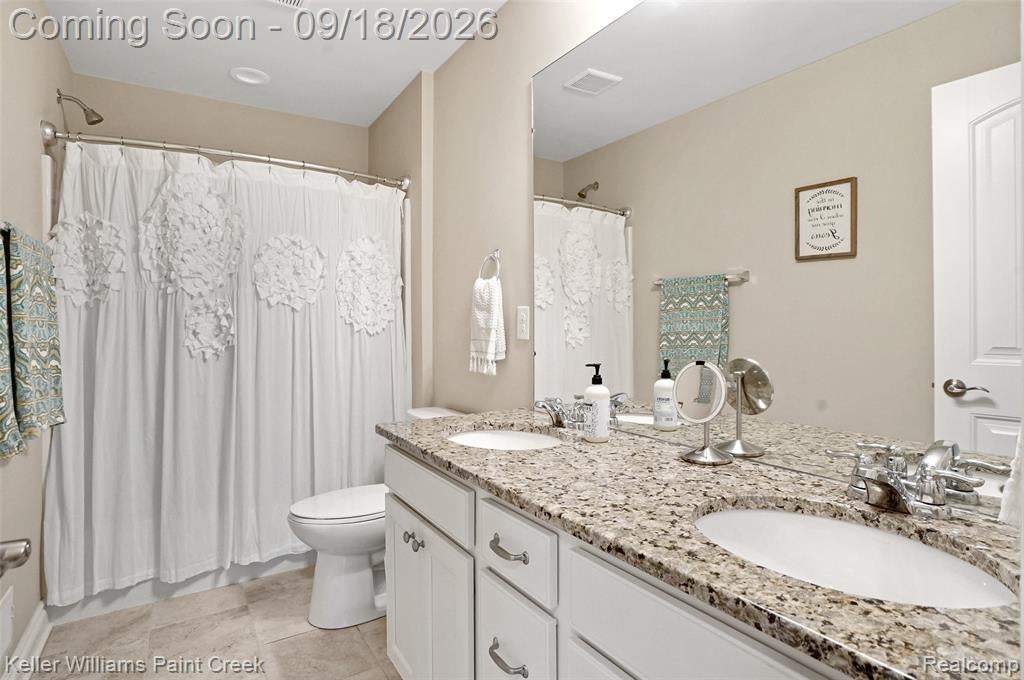 137 Crestview Drive Rochester, MI 48306 - Photo 35 of 63 Gallery Image 35