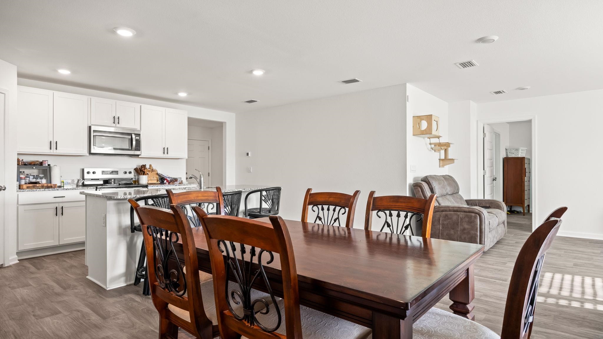 24264 Veranda Circle Elberta, AL 36530 - Photo 28 of 41 Dining Area