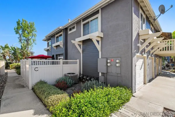 $579,000 | 8860 Tamberly Way, Unit C, Santee, CA 92071