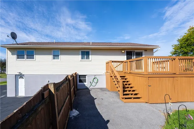 $369,000 | 105 Evergreen Drive, Deerfield, NY 13502