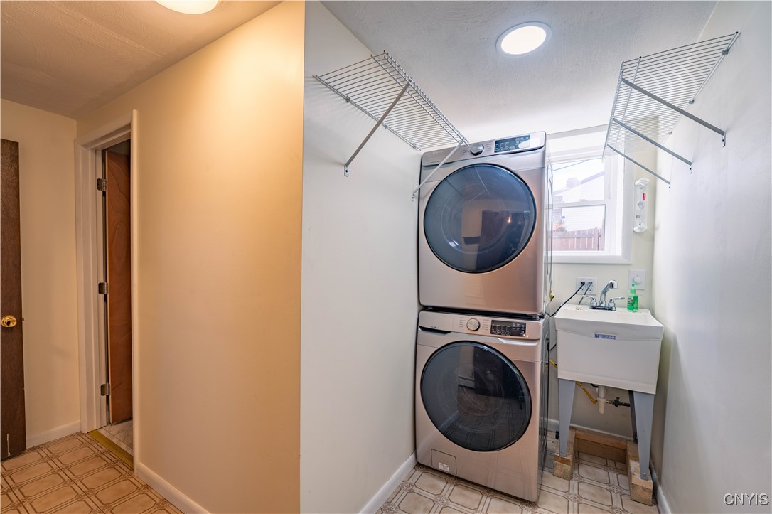 105 Evergreen Drive Deerfield, NY 13502 - Photo 42 of 49