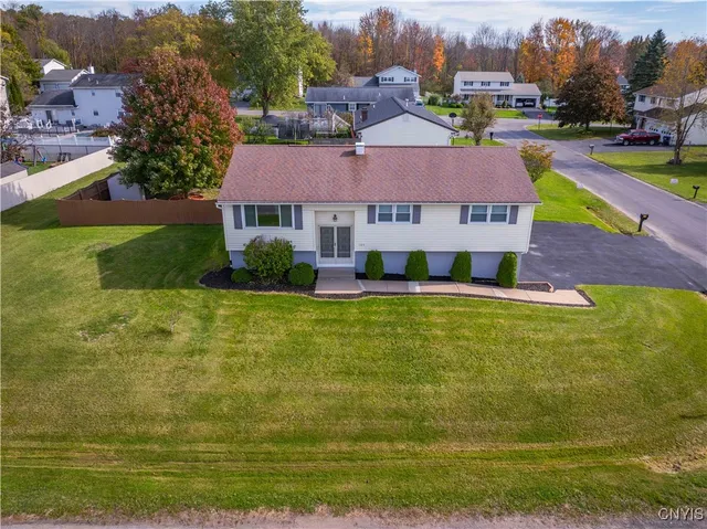 $369,000 | 105 Evergreen Drive, Deerfield, NY 13502