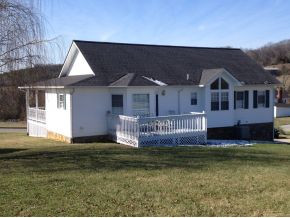 55 Walnut Grove Road Greeneville, TN 37743 - Photo 5 of 19 back left view