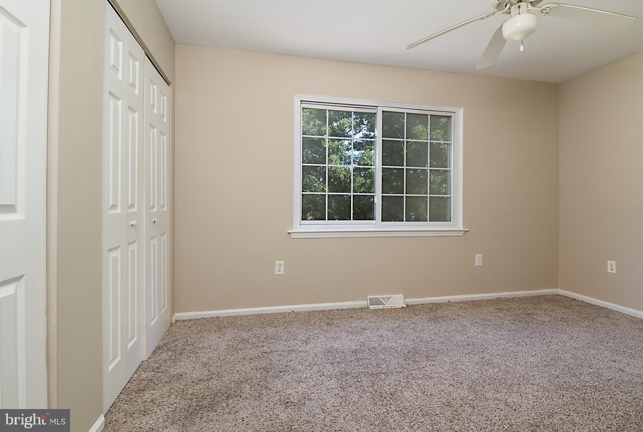 30 Lanford Road New Castle, DE 19720 - Photo 17 of 21 Upstairs Bedroom