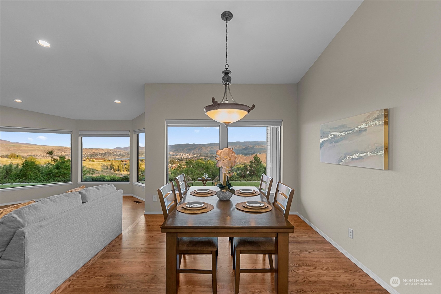 1113 Rue Jolie Wenatchee, WA 98801 - Photo 11 of 39 Gallery Image 11